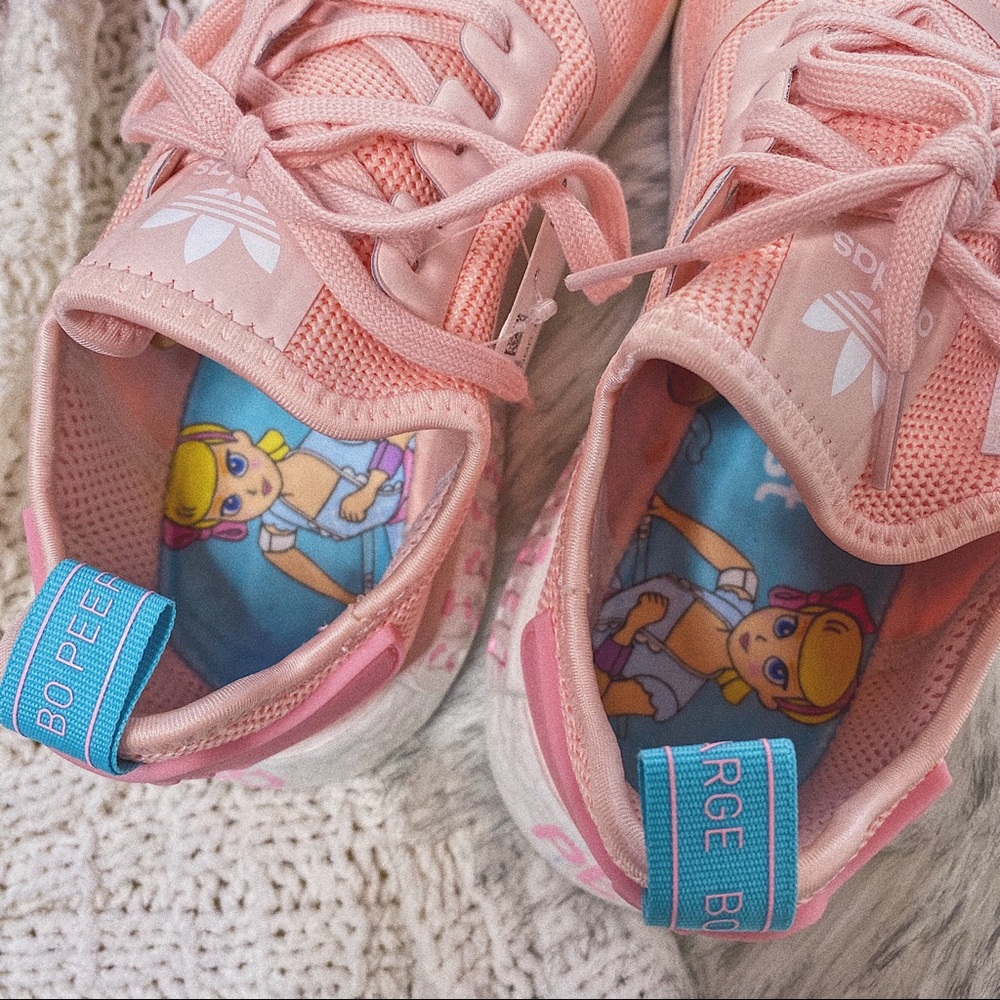 ‼️sold out ‼️ Adidas NMD R1 Disney Pink Bo Peep - Picture 8 of 12